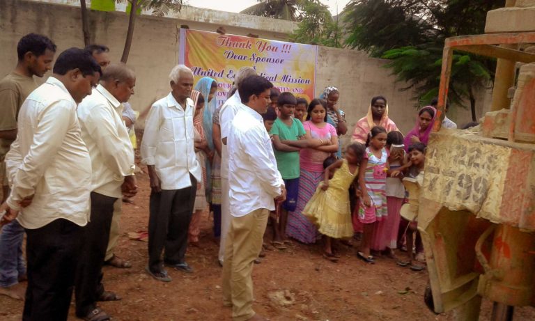COMMUNITY TRANSFORMATION PROGRAM imgi 25 4 praying before digging the borewell compressed compressed 768x461